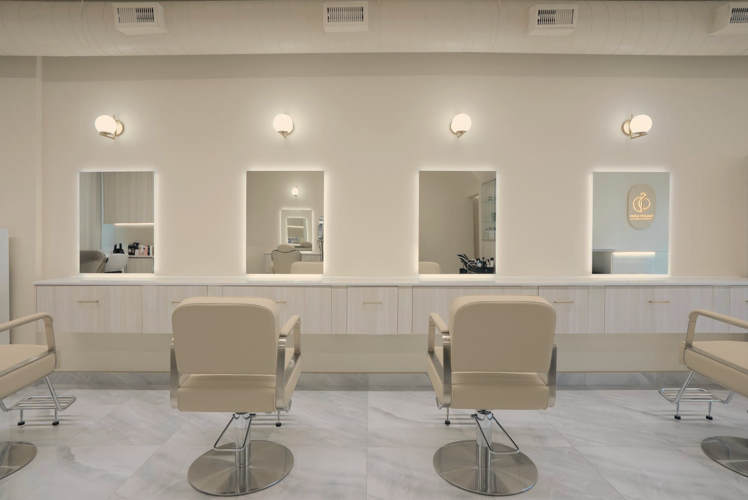 Salon Dain Forest Hill luxury studio interior